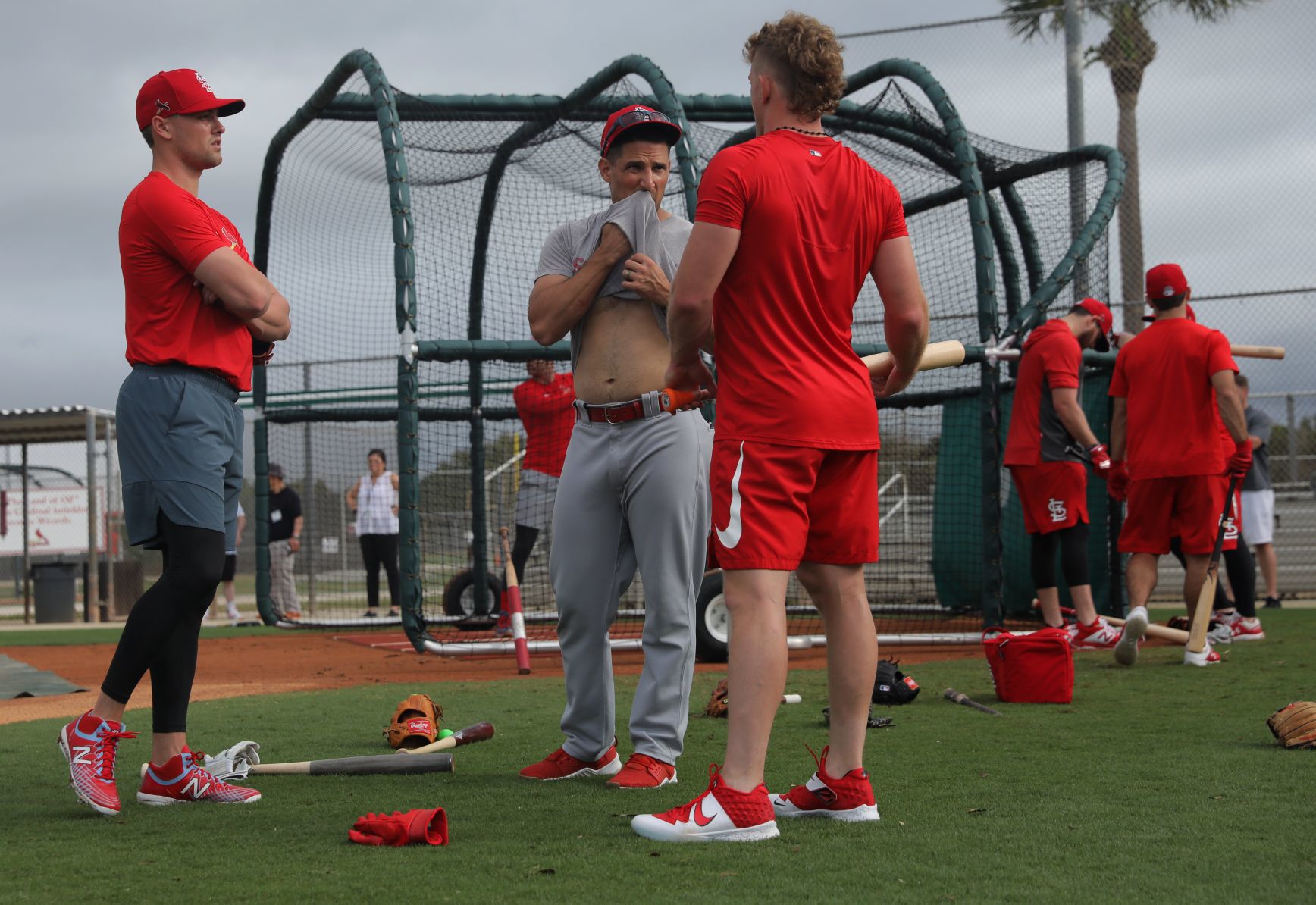 Rain shows during Saturday workout at Spring Training